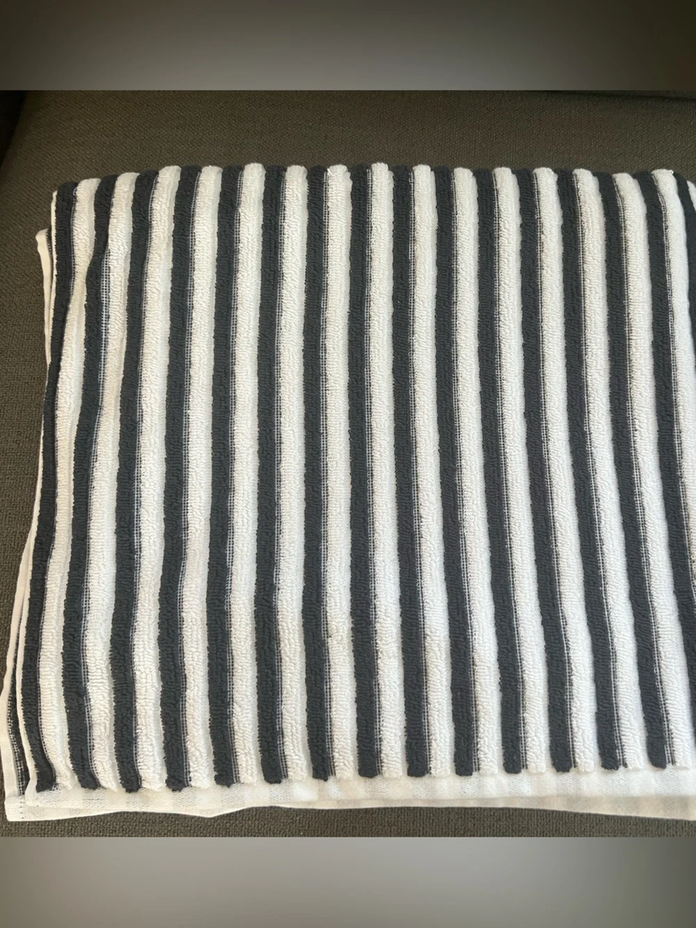 BROOKS BROTHERS Blue White Stripe Bath Towel Set of 4 new